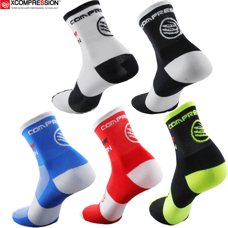 2017 New Cycling Socks High El - Sock Garter Men ulasan dan harga