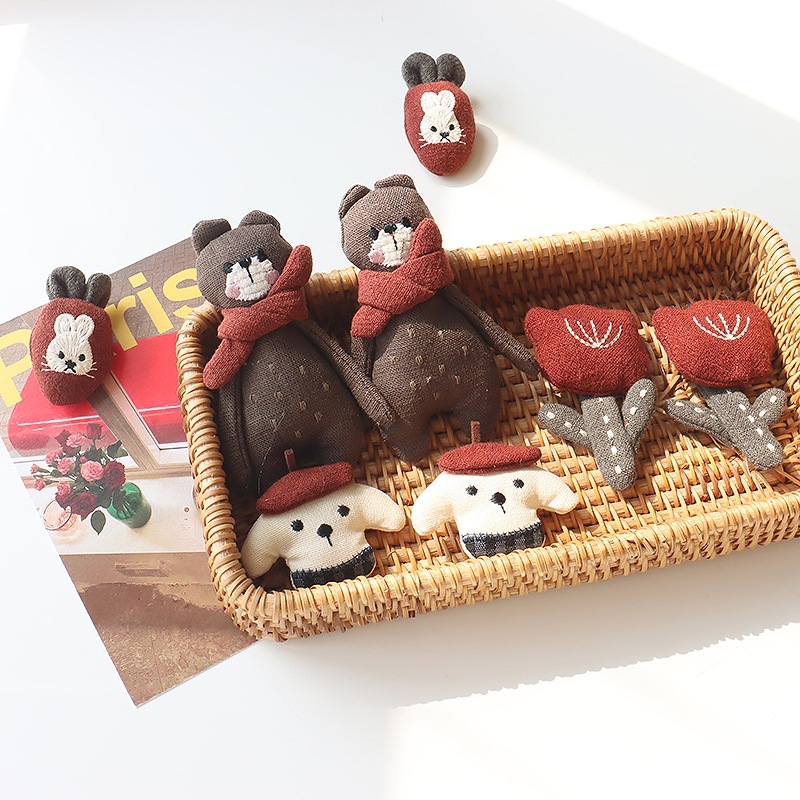 Bunny Brooch Red Scarf Bear Tu - Tuxedo Lapel Pin ulasan dan harga
